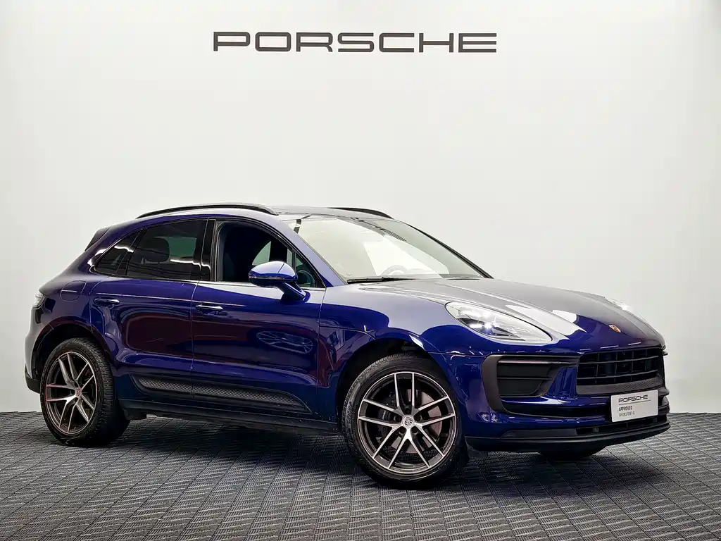 Porsche Macan 2024 — фото 1
