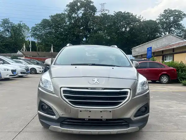 Peugeot 3008 2015