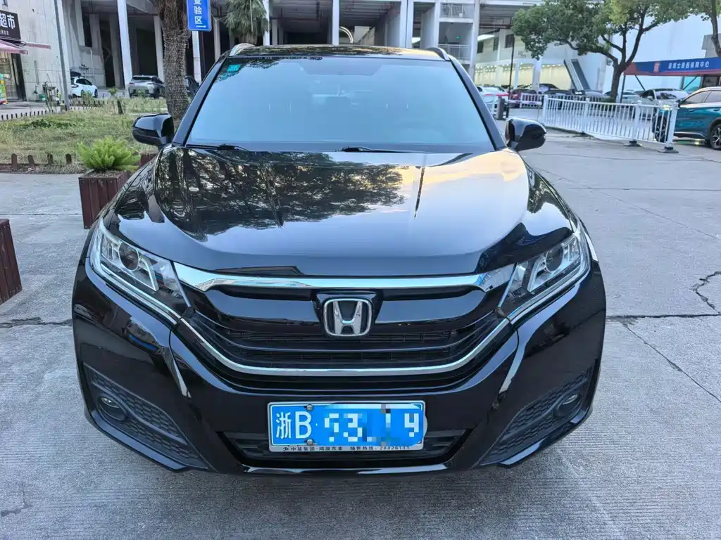 Honda UR-V 2017 — фото 2