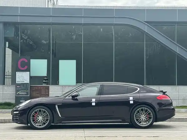 Porsche Panamera 2015