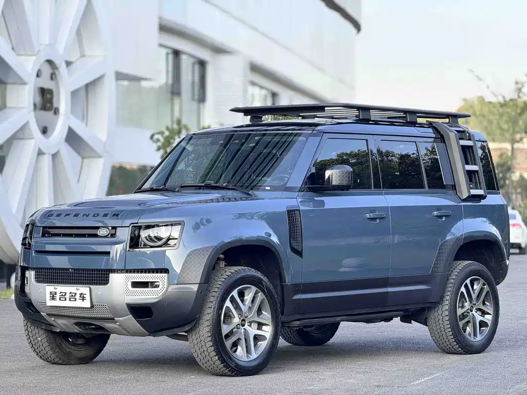 Land Rover Defender 2021 — фото 13