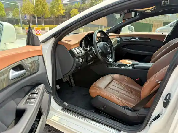 Mercedes-Benz CLS 2016