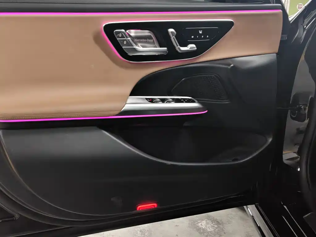 Mercedes-Benz E-Class 2025