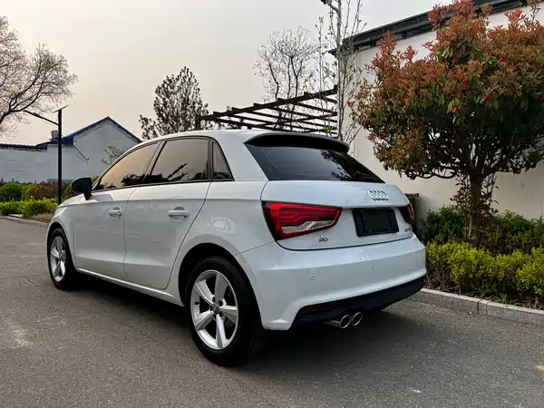 Audi A1 2016