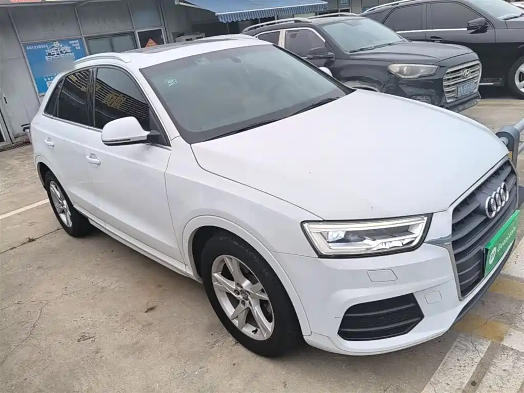 Audi Q3 2019 — фото 4