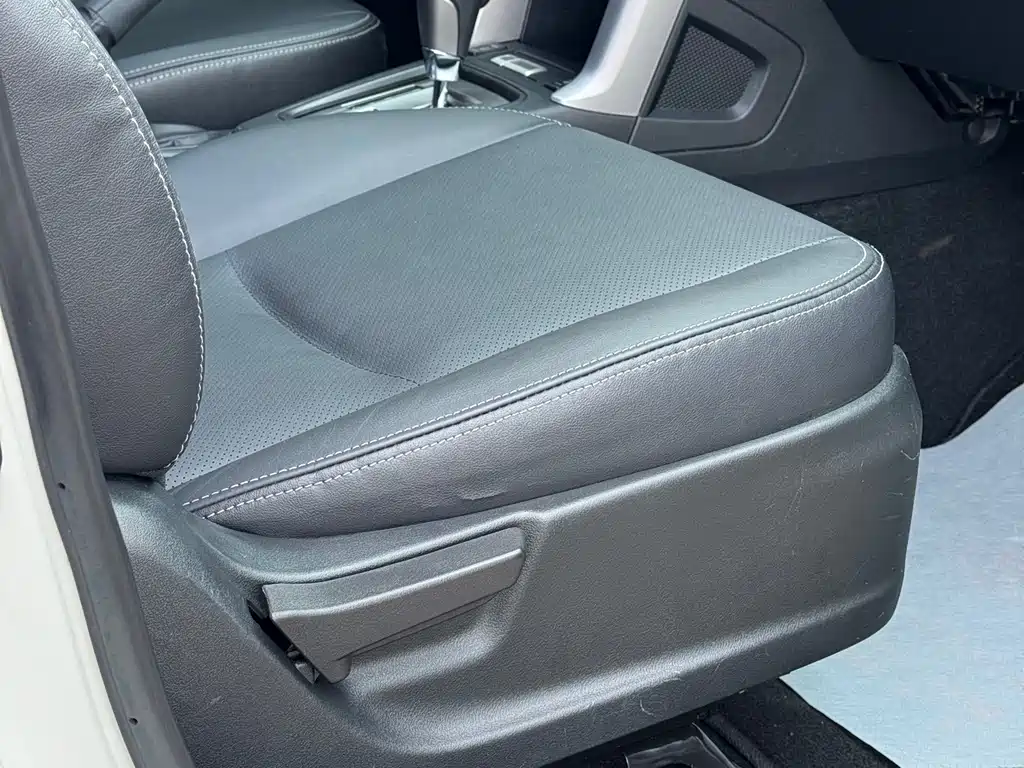 Subaru Forester 2015 — фото 20