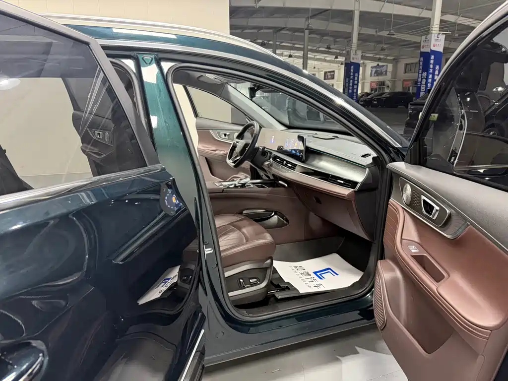 Chery Tiggo 8 PRO 2023 — фото 13