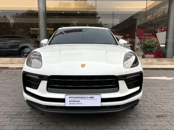 Porsche Macan 2023
