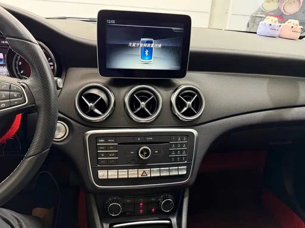 Mercedes-Benz GLA 2017 — фото 16