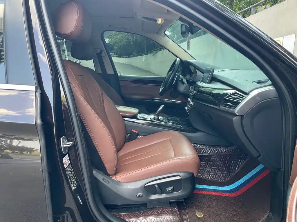 BMW X5 2019 — фото 15