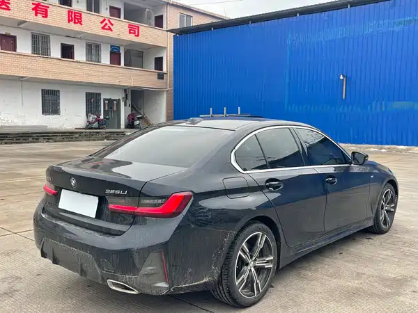 BMW 3 Series 2023