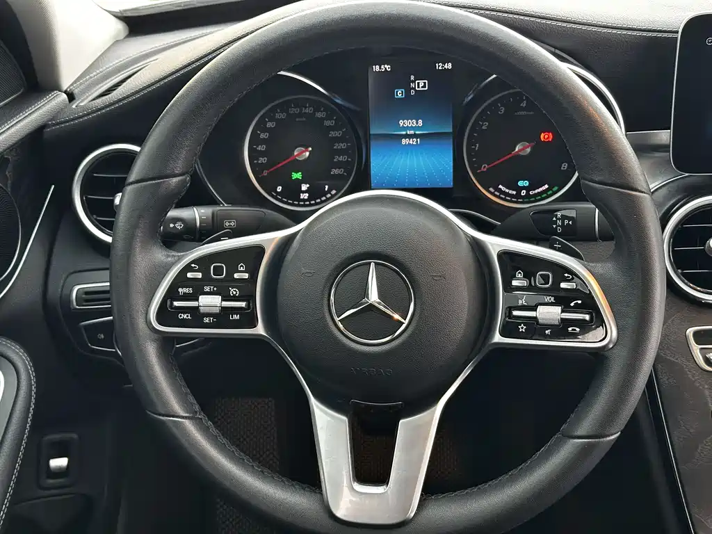 Mercedes-Benz C-Class 2019 — фото 11