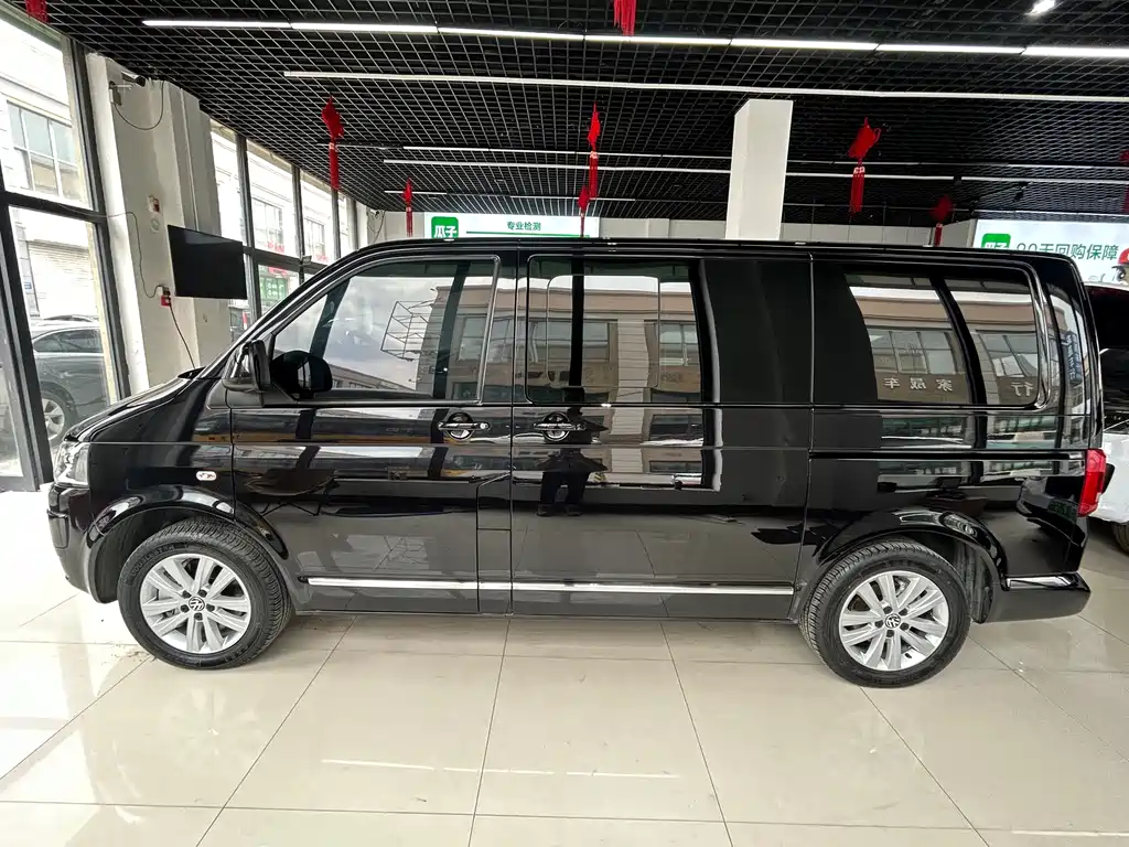 Volkswagen Multivan 2015