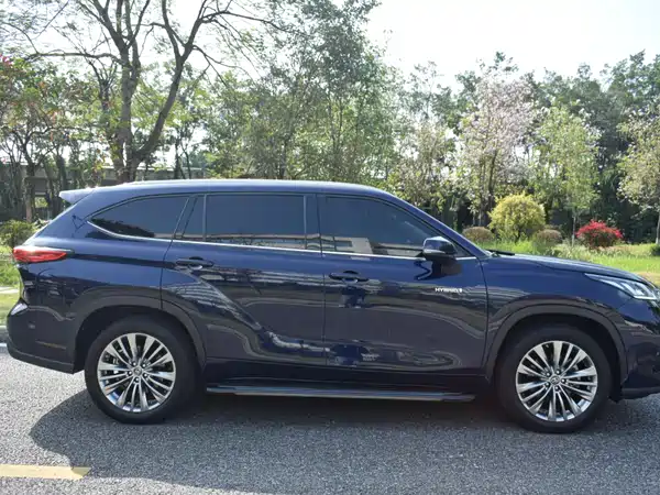 Toyota Highlander 2022