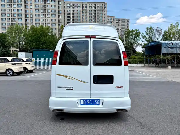 GMC SAVANA 2013