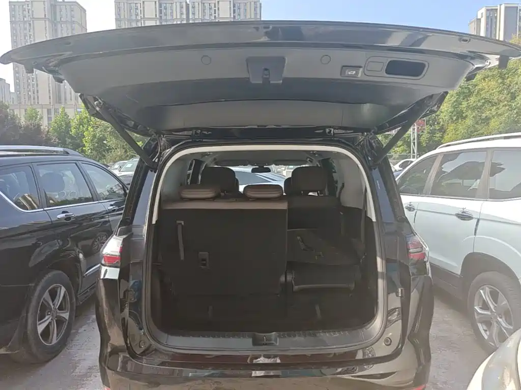 Wuling Starlight 730 New Energy 2025 — фото 19