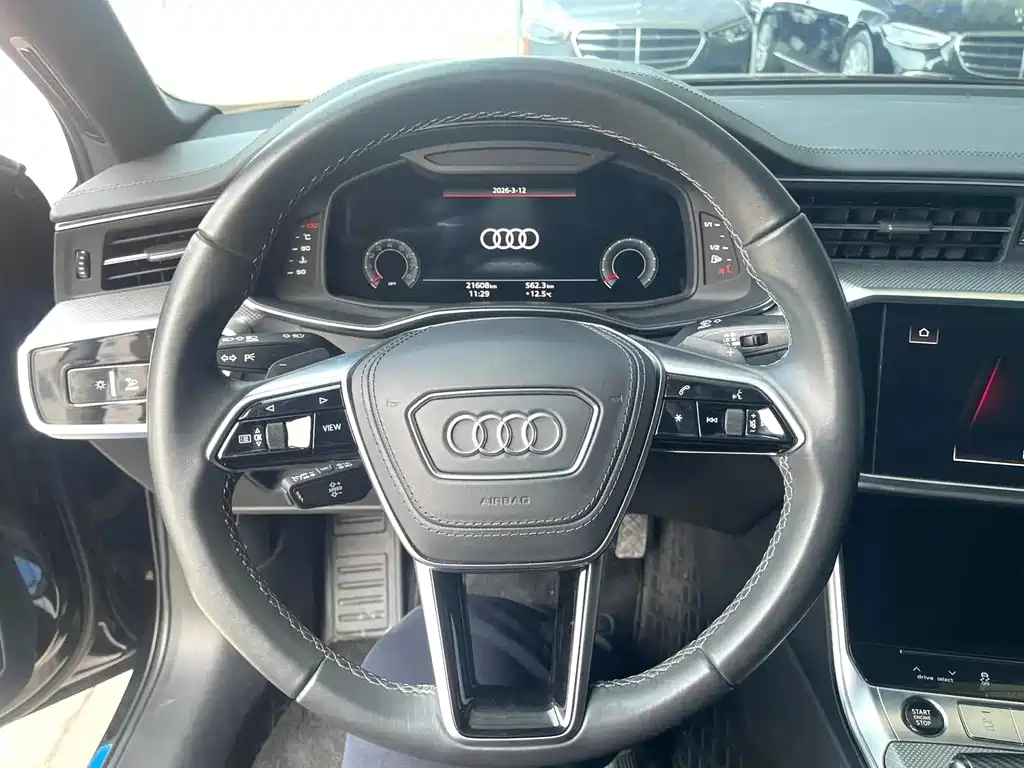 Audi A6L 2023 — фото 9