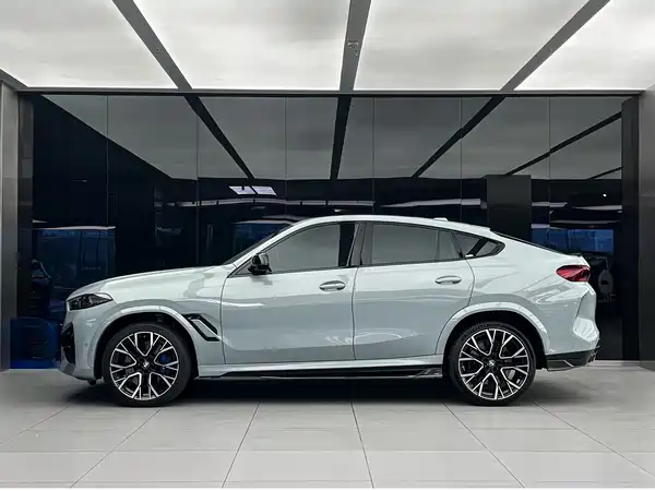 BMW X6 M 2023