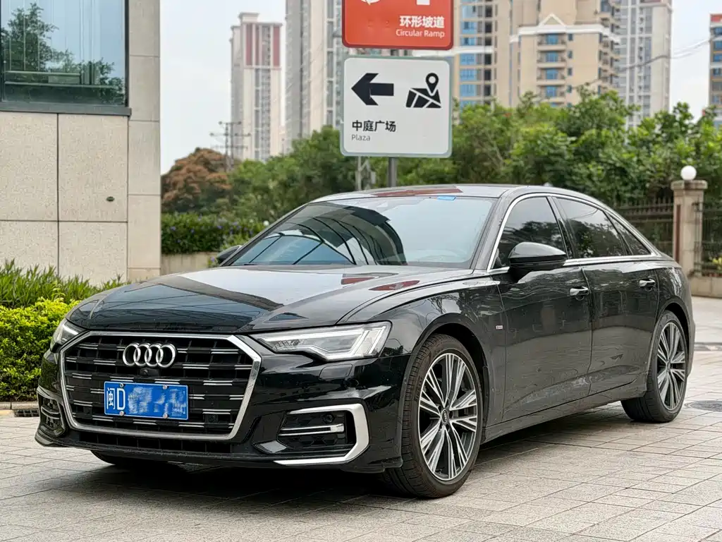 Audi A6L 2023 — фото 1