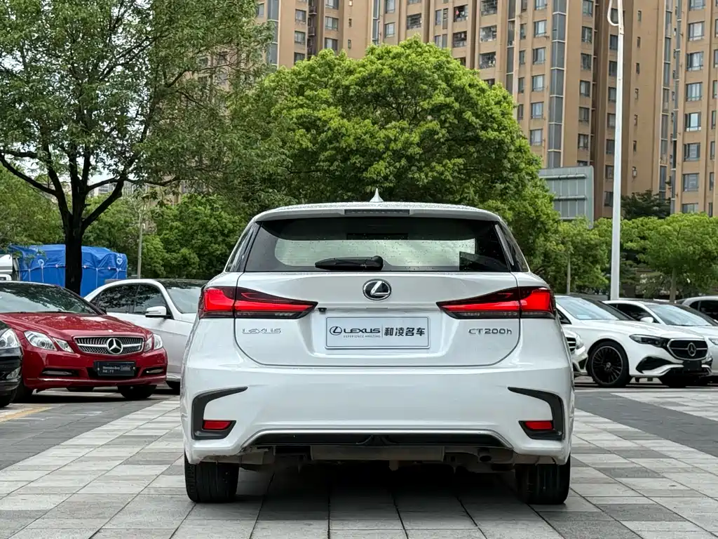 Lexus CT 2018