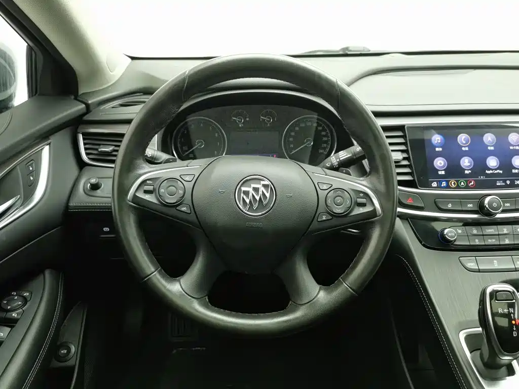 Buick LaCrosse 2020 — фото 11