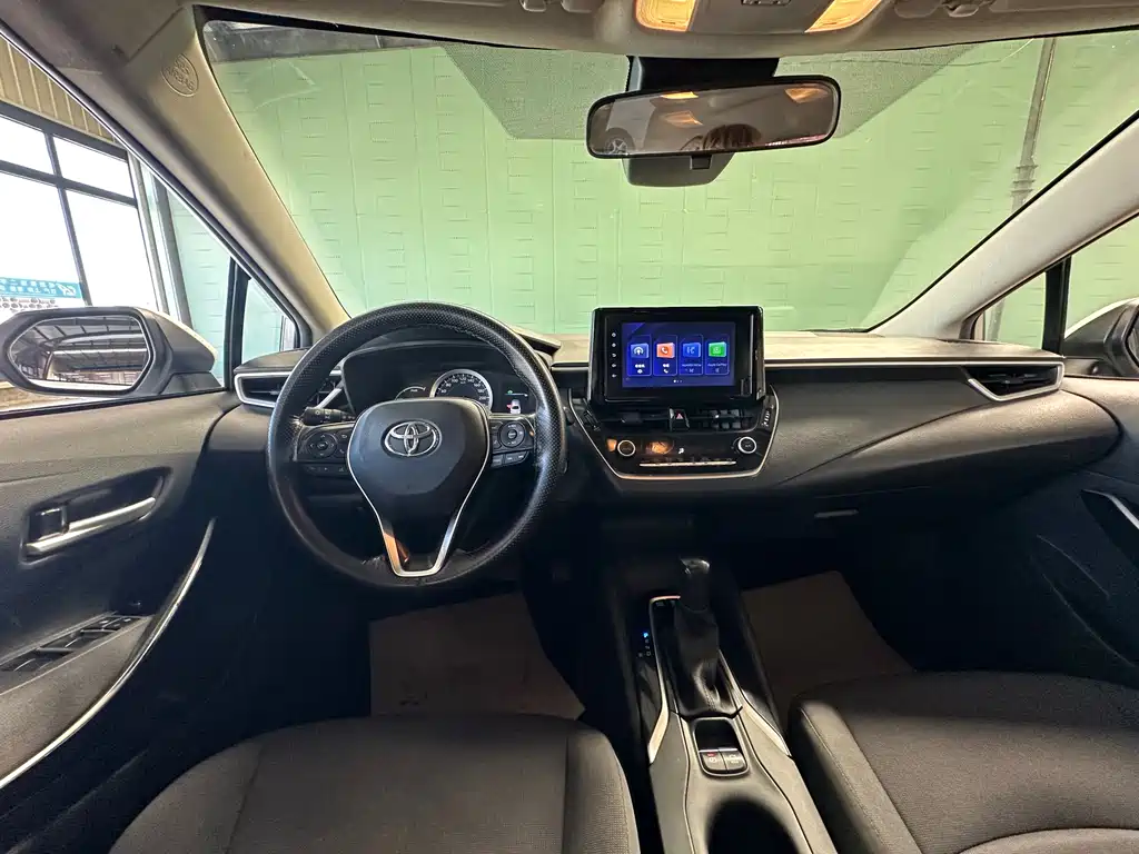 Toyota Corolla 2022 — фото 10