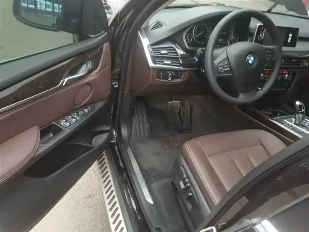 BMW X5 2016 — фото 16