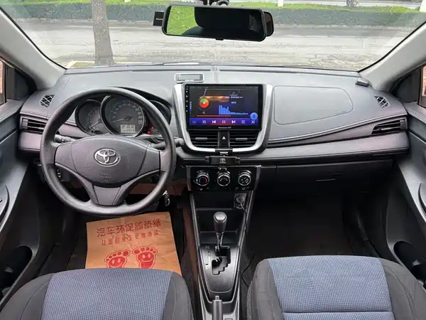 Toyota Yaris L 2019