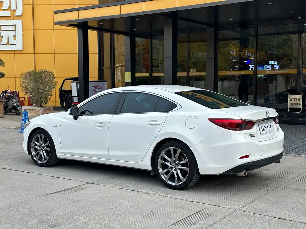 Mazda Atenza 2017 — фото 13