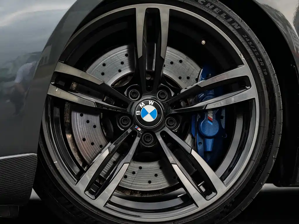 BMW M2 2018 — фото 7