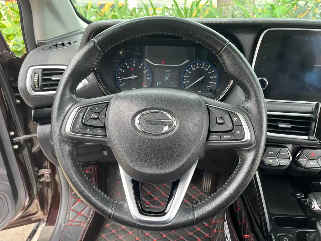 GAC Motor Trumpchi GS4 2018 — фото 11