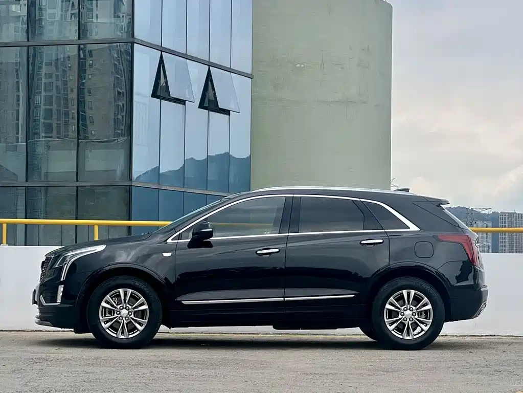 Cadillac XT5 2020 — фото 4