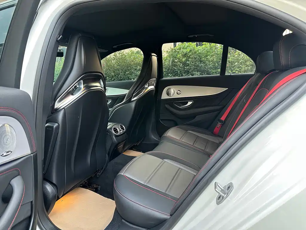 Mercedes-Benz E-Class AMG 2021 — фото 9
