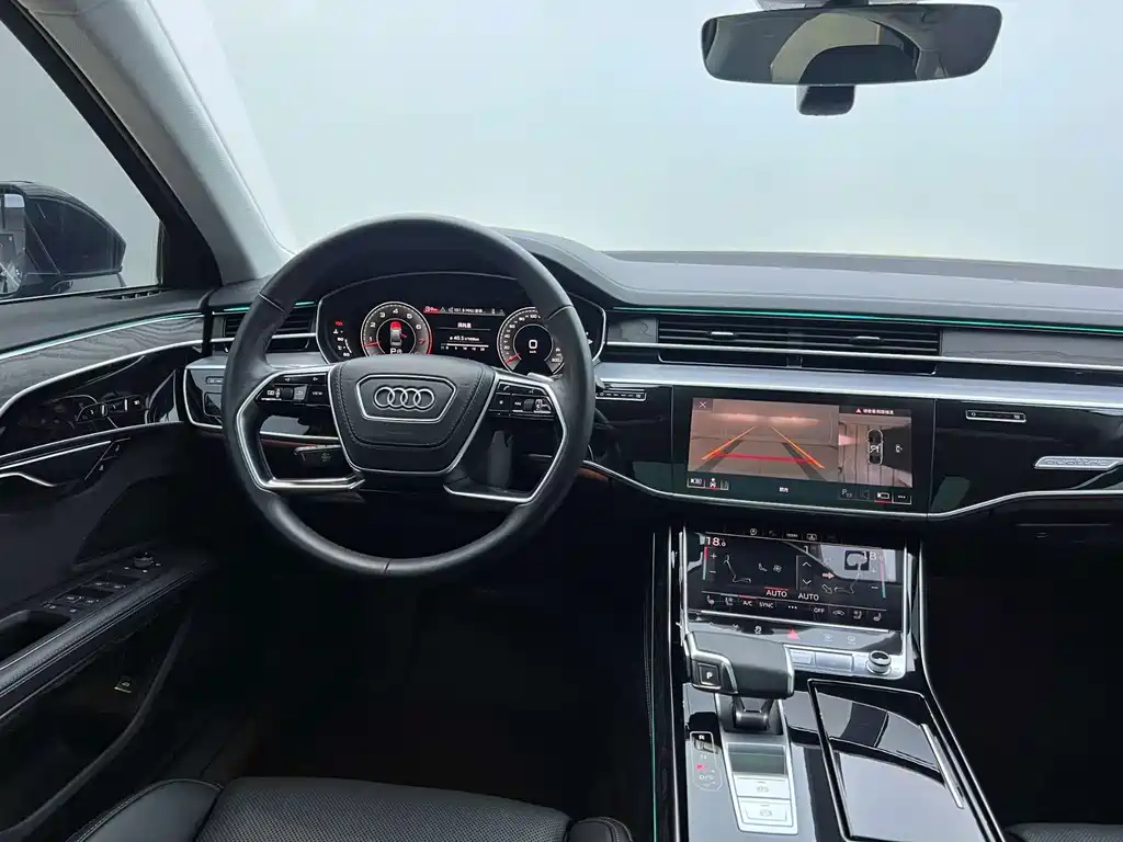 Audi A8 2022 — фото 16