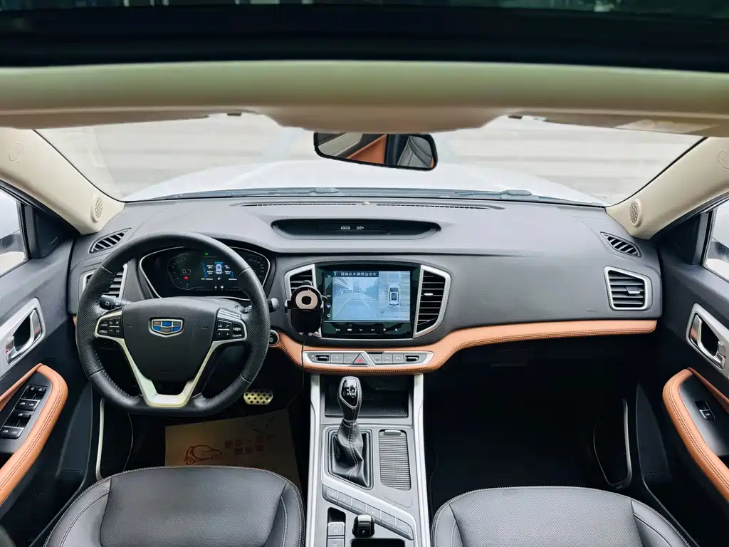 Geely Vision X6 2019 — фото 10