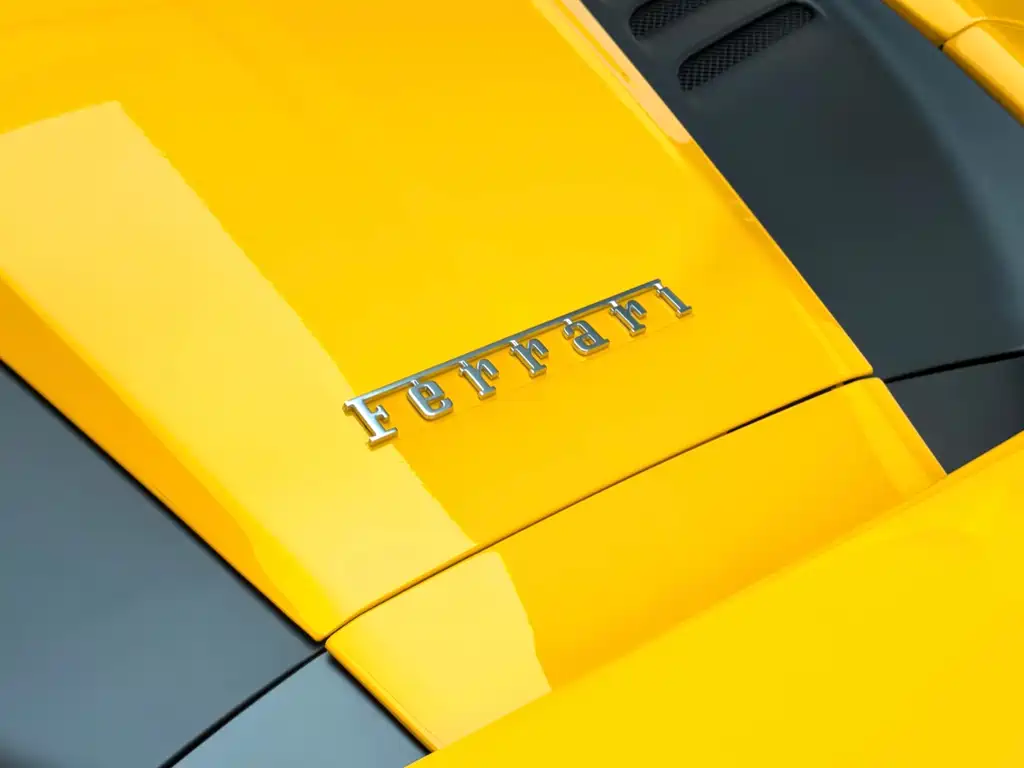 Ferrari F8 2022 — фото 21