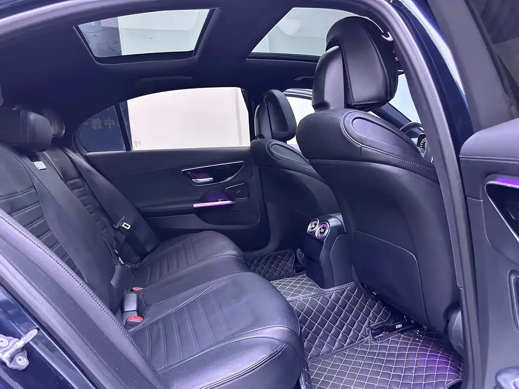 Mercedes-Benz C-Class 2022 — фото 14