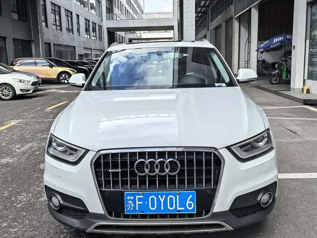 Audi Q3 2015 — фото 2