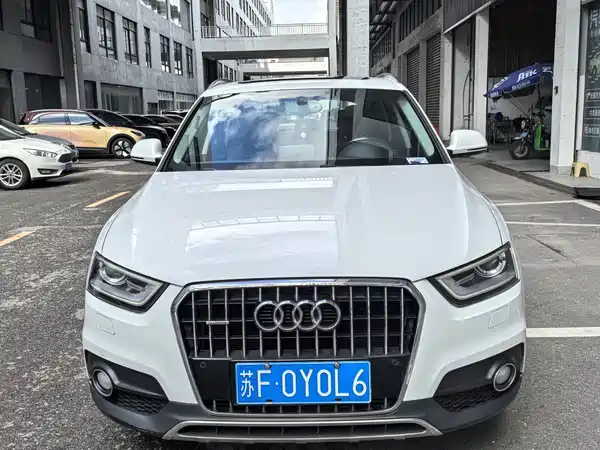 Audi Q3 2015