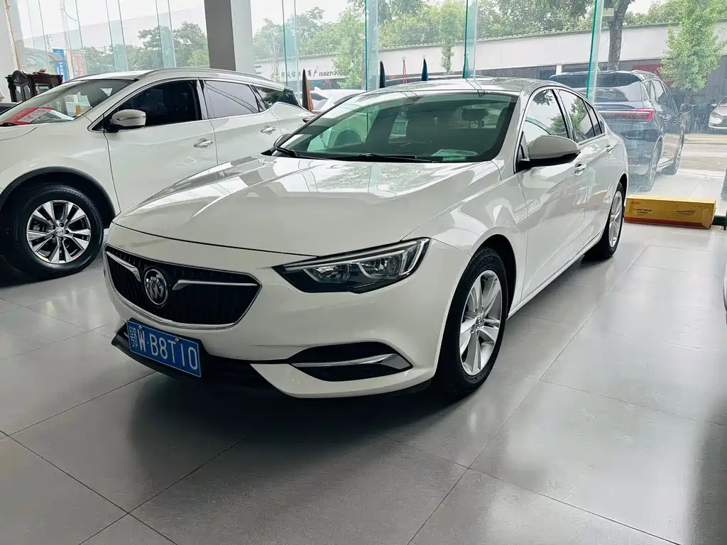 Buick Regal 2020 — фото 1