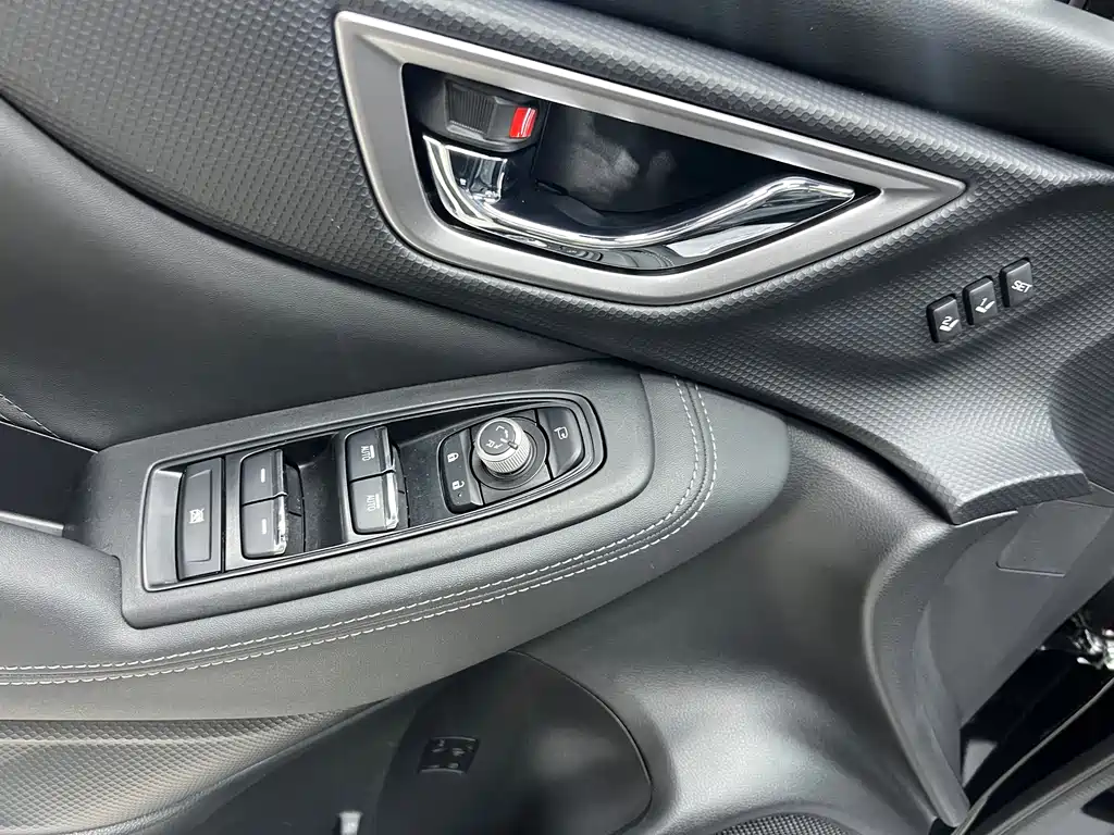 Subaru Forester 2020 — фото 7
