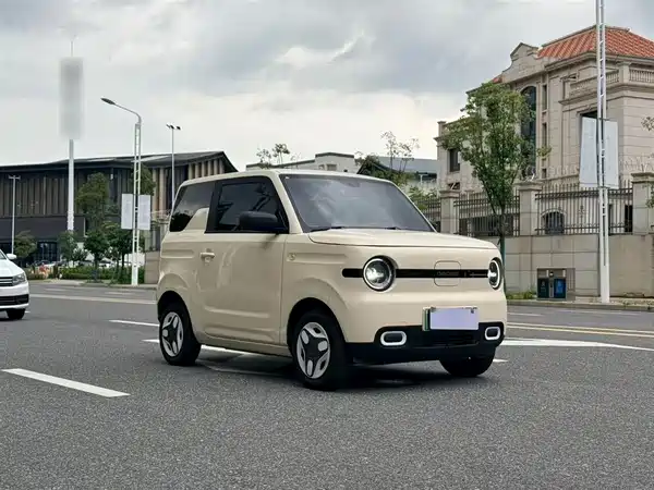 Geely Galaxy Panda 2025