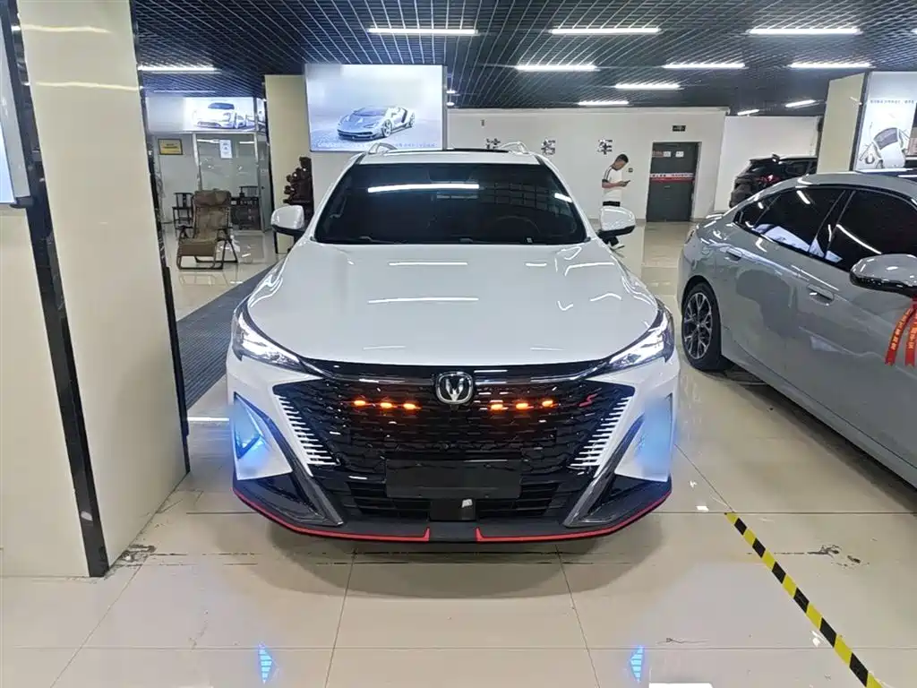 Changan X5 PLUS 2025 — фото 3
