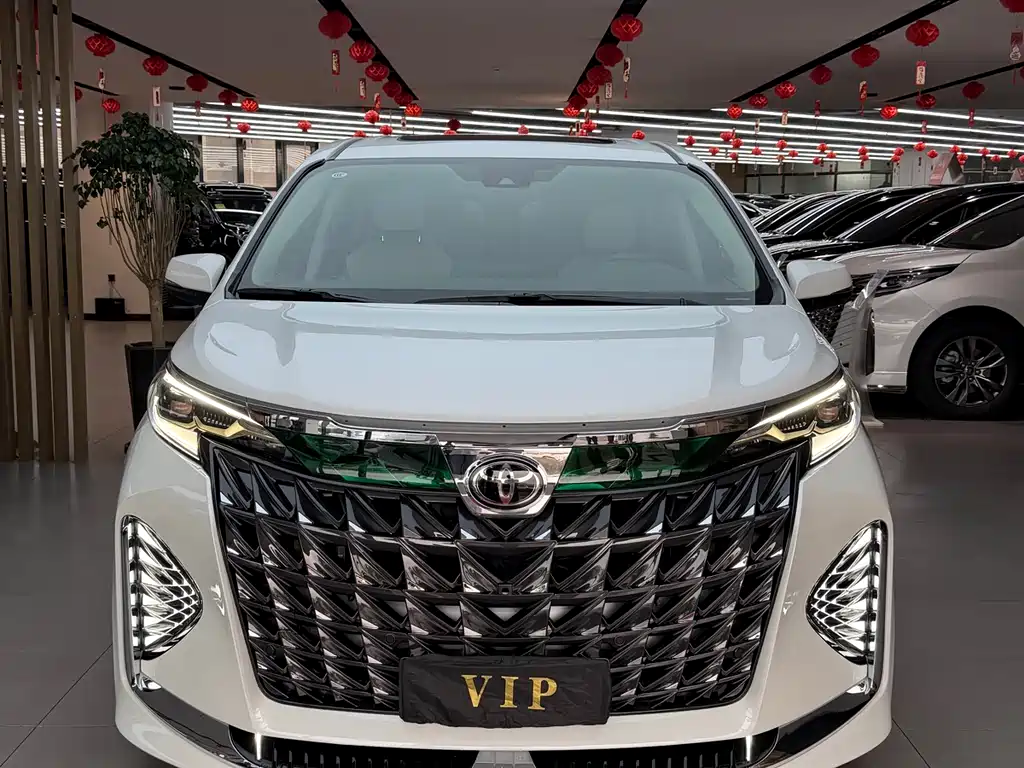 Toyota Granvia 2025