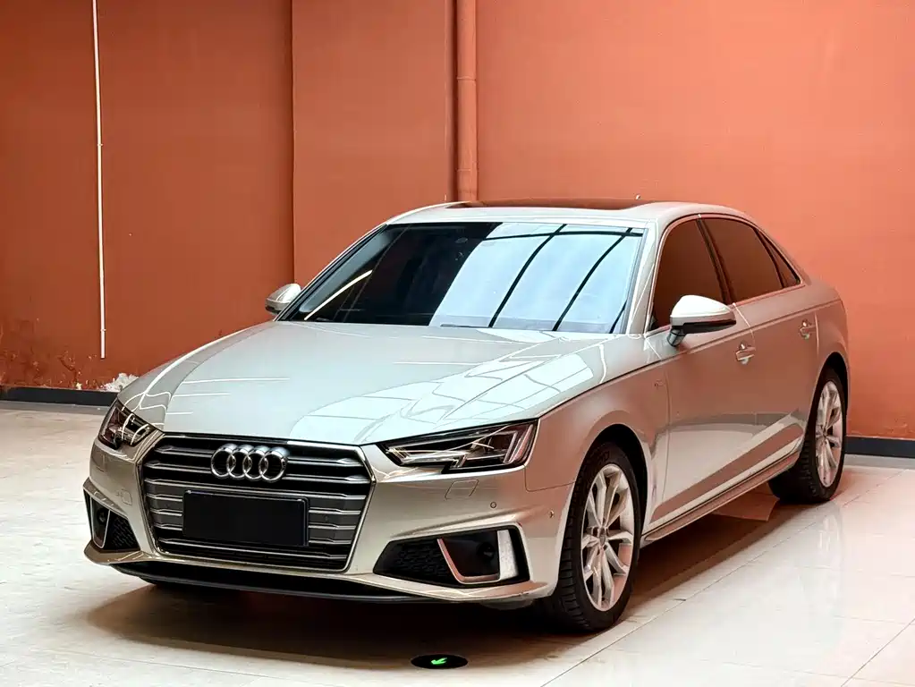 Audi A4L 2020