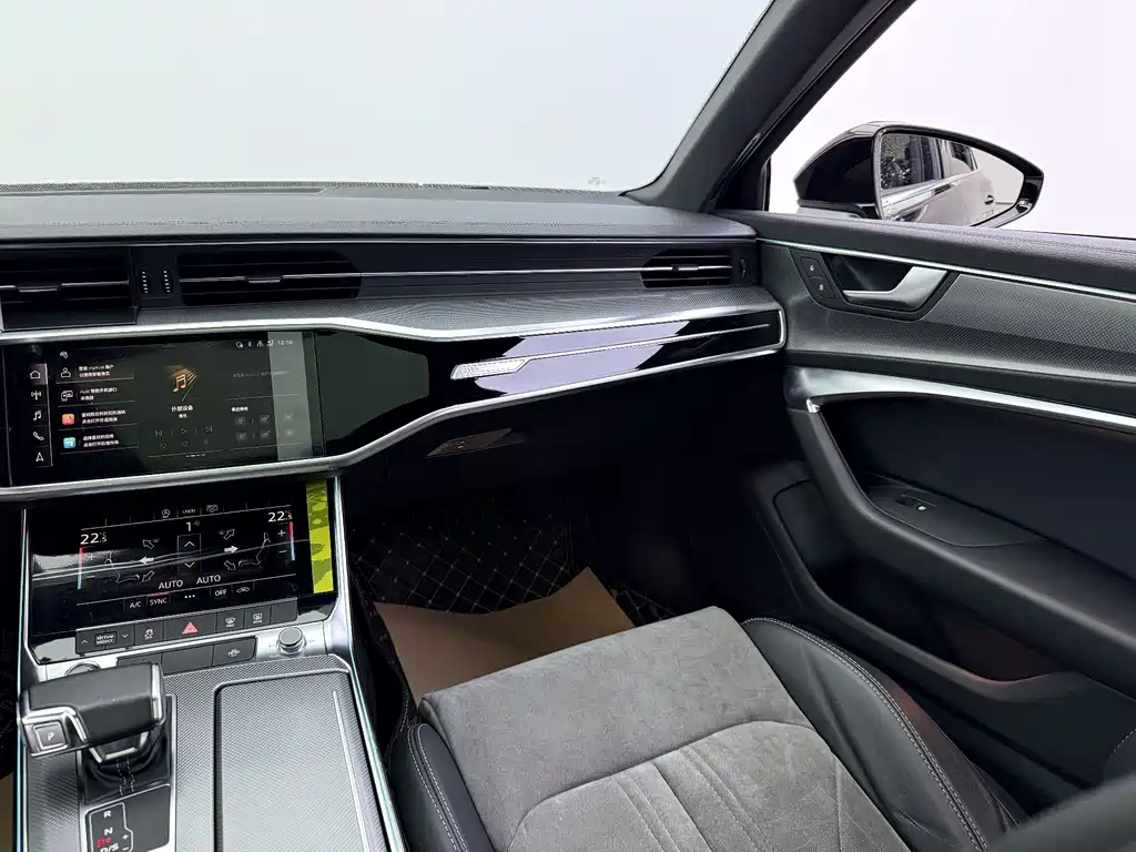 Audi A6L 2022 — фото 11