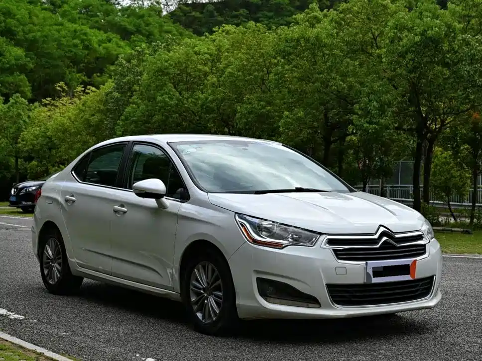Citroën C4L 2014 — фото 3