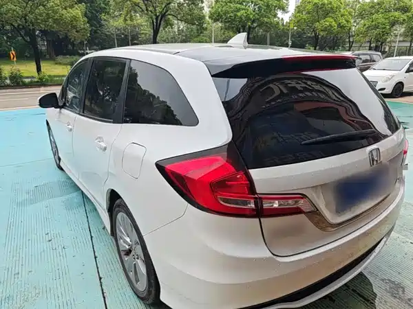 Honda Jade 2018