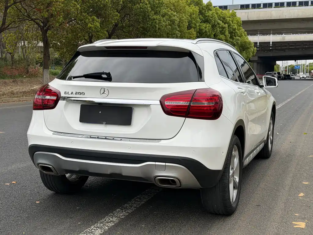 Mercedes-Benz GLA 2017