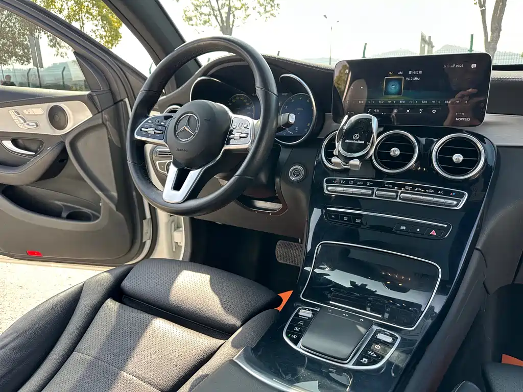 Mercedes-Benz GLC Coupe 2021 — фото 12